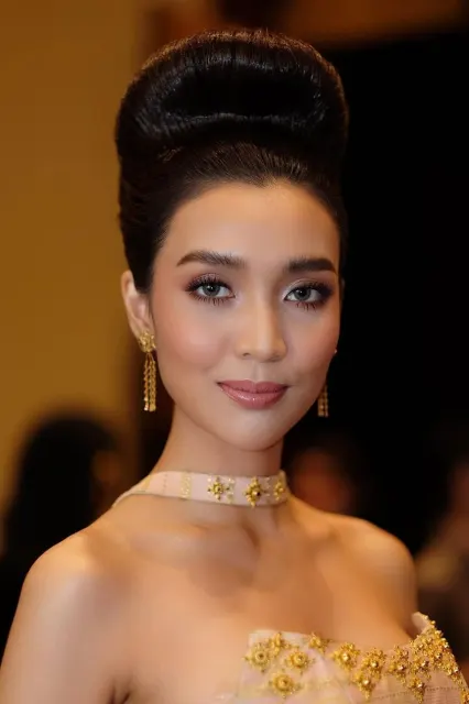 อุบลเพชรรัตน์
