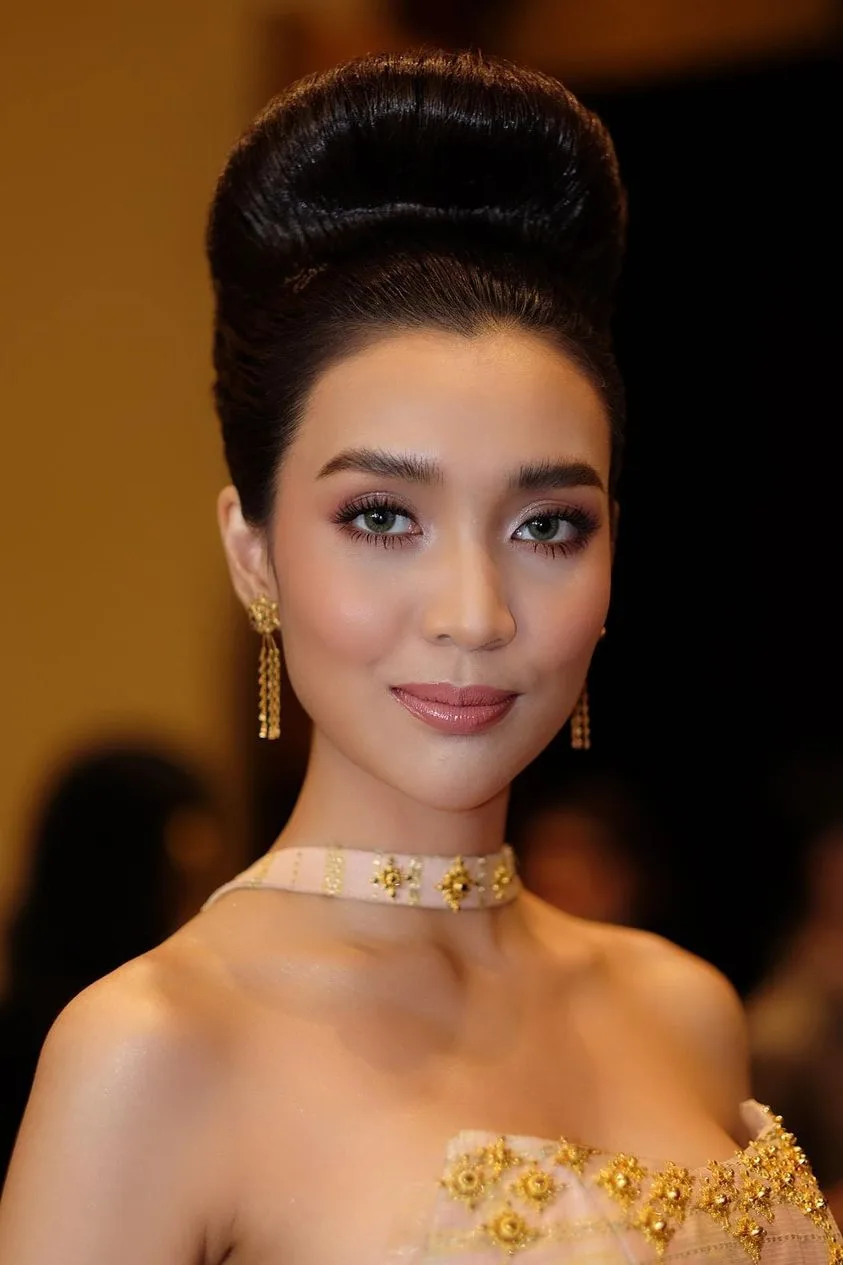 อุบลเพชรรัตน์